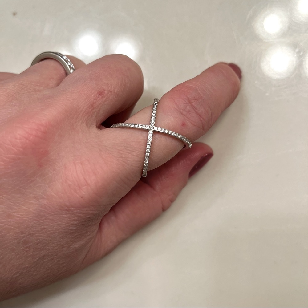 🍒3 for $30🍒 975 Cross Sterling Silver Ring